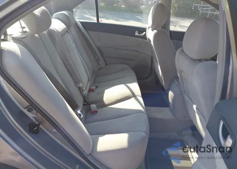 2006 Hyundai Sonata Gls V6/Lx V6 z USA, uszkodzony, nr VIN 5NPEU46F66H021JDD